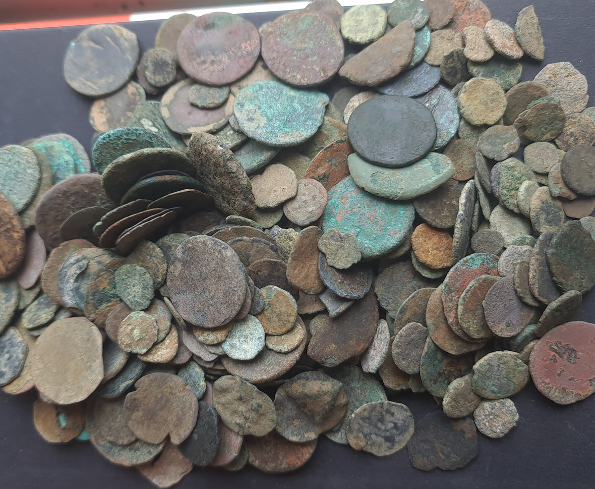Group lots of 20 uncleaned Roman coins from 1450 AD (Spain) CCcoins