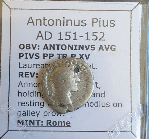 #o062# Roman silver denarius coin of Antoninus Pius from 151-152 AD