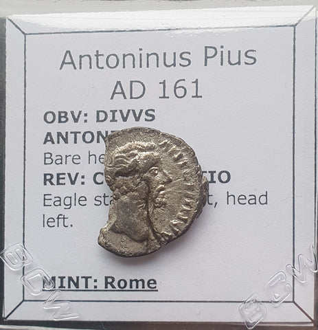 #N058# Roman silver denarius coin of Antoninus Pius from 161 AD