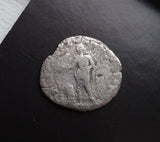 #N066# Roman silver denarius coin of Commodus from 190 AD