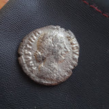 #o077# Roman silver denarius coin of Faustina II from 161-175 AD