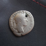 #o062# Roman silver denarius coin of Antoninus Pius from 151-152 AD