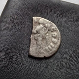 #o044# Roman silver denarius coin of Marcus Aurelius from 171-172 AD