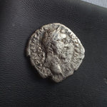 #o295# Roman silver denarius coin of Antoninus Pius from 157 AD