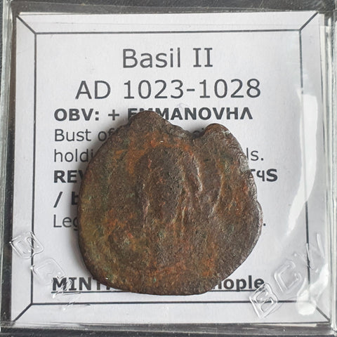 #L967# Byzantine Follis coin of Basil II from 1020-1028 AD (Constantinople)