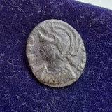 #o846# Commemorative Roman Bronze coin issued by Constantine I from 330-340 AD