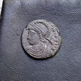 #P124# Commemorative Roman Bronze coin issued by Constantine I from 330-340 AD