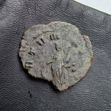 #p422# Roman Antoninianus coin of Aurelian from 270-272 AD