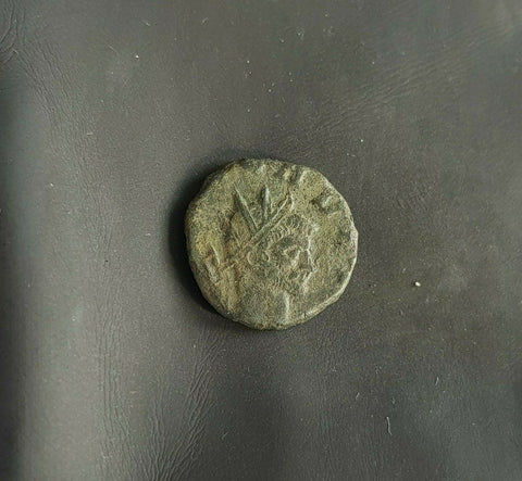 #i994# Roman posthumous Antoninianus coin of Claudius II from 270 AD