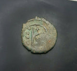 #k641# Byzantine half-follis coin of Maurice Tiberius from 582-602 AD