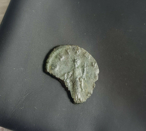 #i979# Roman Antoninianus coin of Claudius II from 268-270 AD