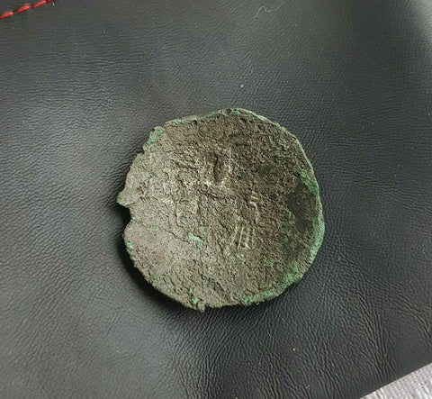 #h452# Byzantine Trachy coin of Manuel I from 1160-1164 AD (Constantinople)