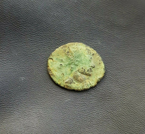 #g361# Roman posthumous Antoninianus coin of Claudius II from 270 AD