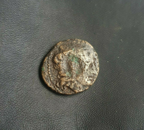 #j764# Greek Seleucid Bronze Coin of Antiochus I from 281-261 BC (monogram)