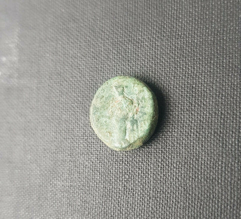 #g060# Greek bronze ae15 coin from Seleucid King Antiochus III, 222-187 BC