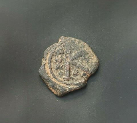 #h772# Byzantine Half Follis coin of Maurice Tiberius from 582-602 AD